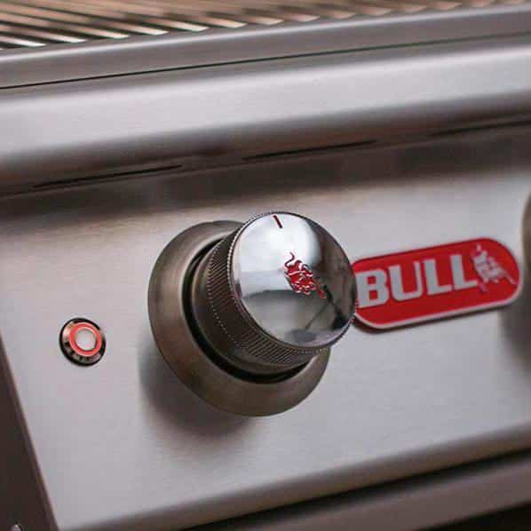 Bull Lonestar Select Gas Grill - Thumbnail 3
