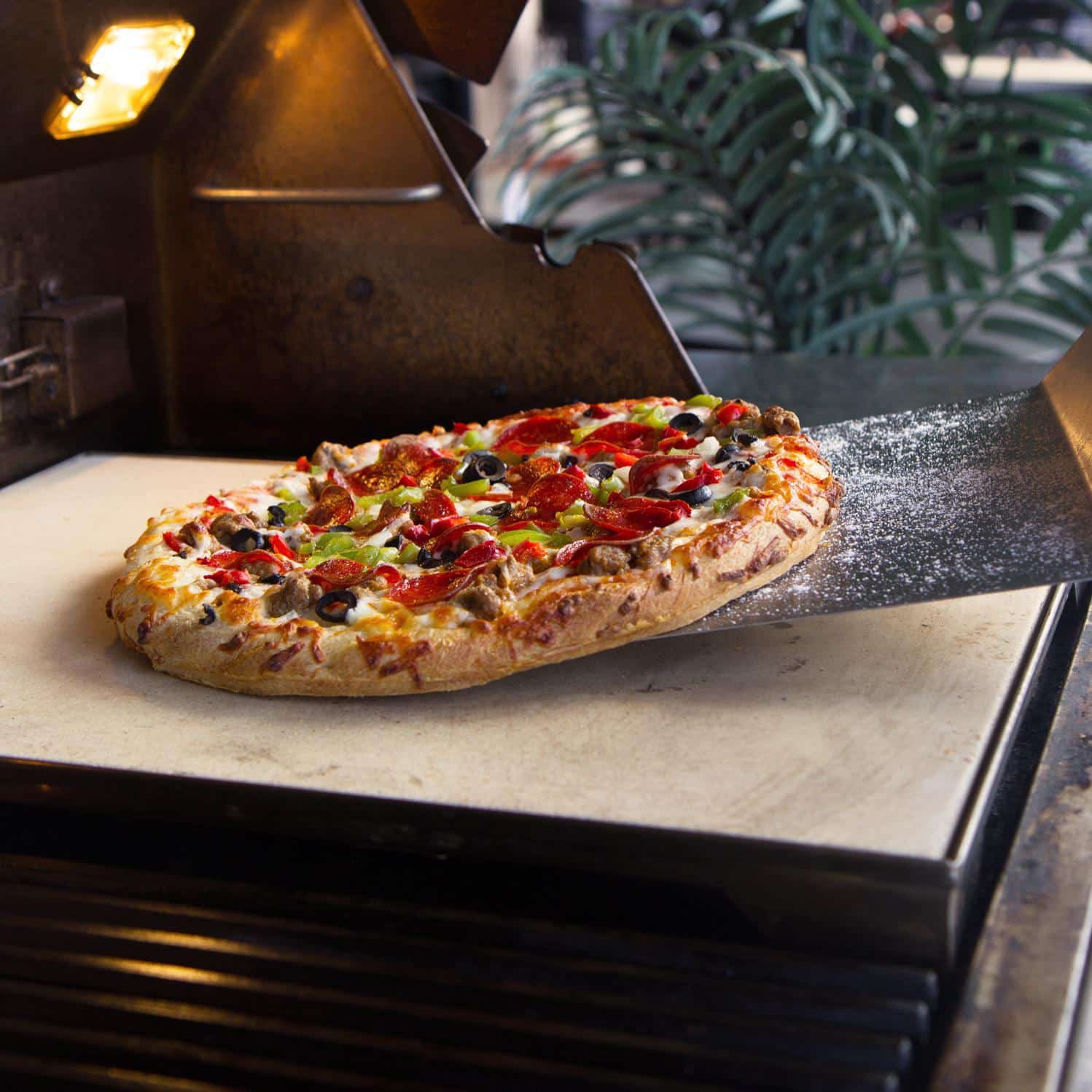 Blaze Ceramic Pizza Stone - Thumbnail 2