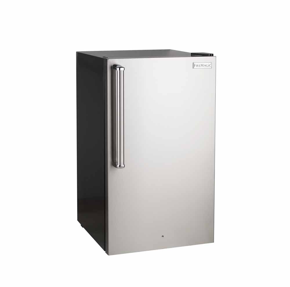 FM_3598-DR_Refrigerator-with-Squared-Edge-Door