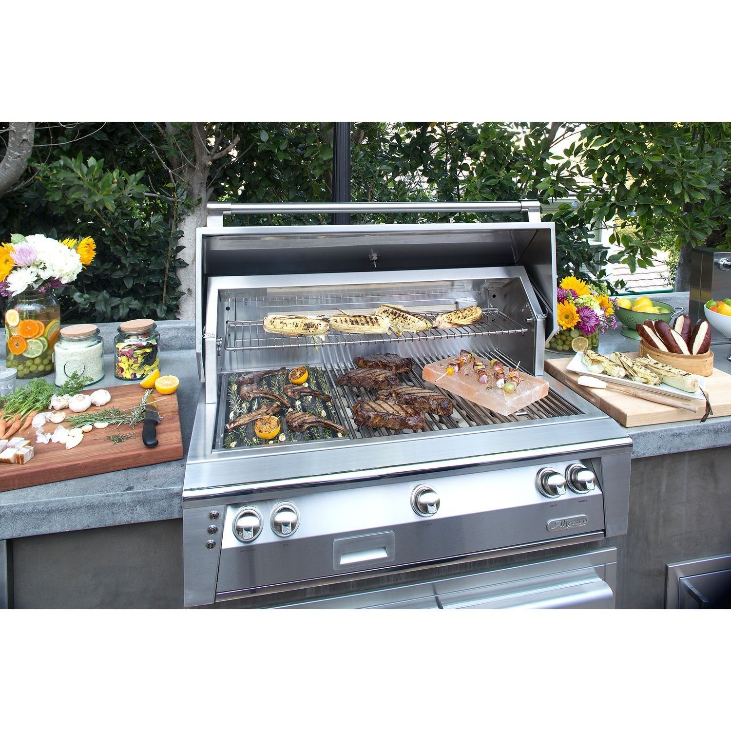 Alfresco Built-In Gas Grill - Thumbnail 5